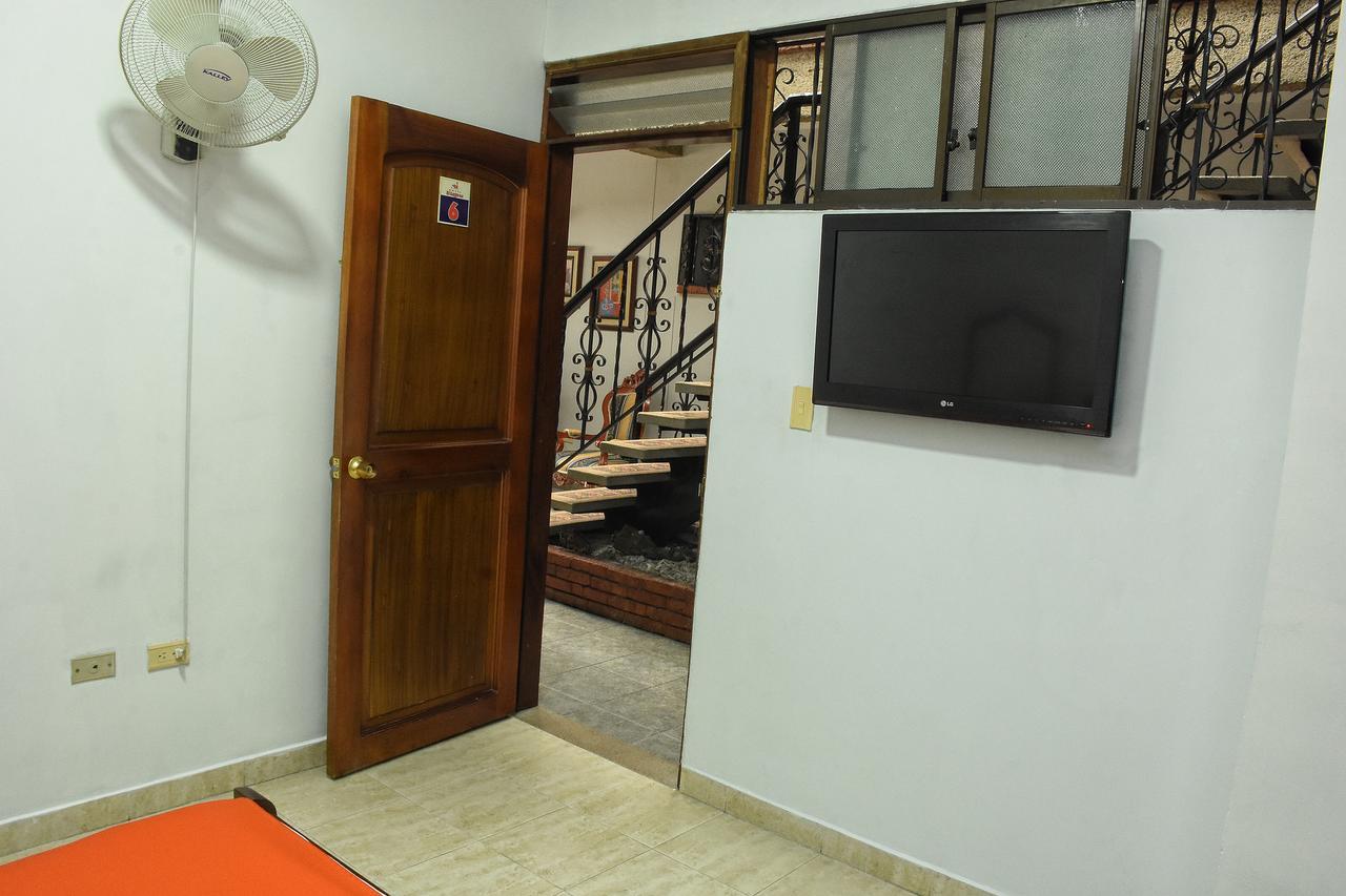 Hotel El Lago 2 Pereira Luaran gambar